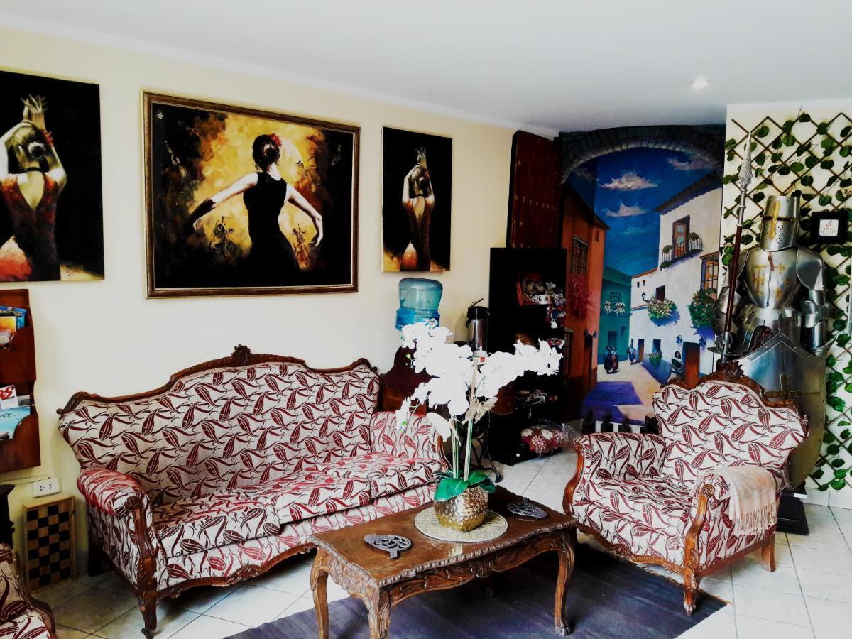 Hotel Sevilla Ayacucho Extérieur photo